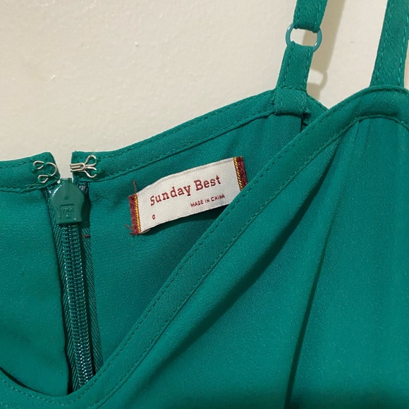 Sunday best dress - Picture 3 of 3